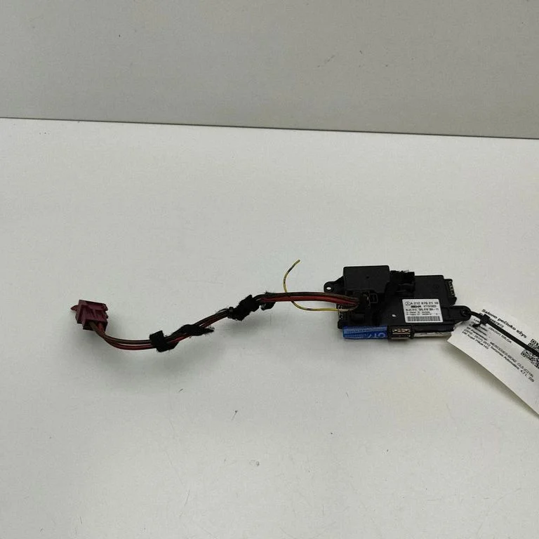 Krāsniņas ventilatora rezistors (reostats) 5HL010384