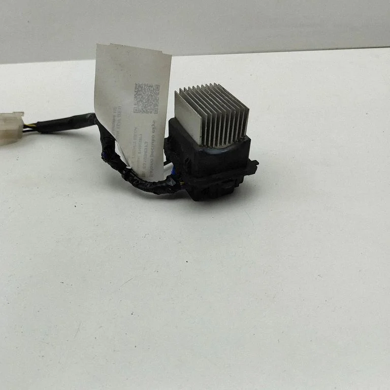 Salongipuhuri takisti 27761JE22A
