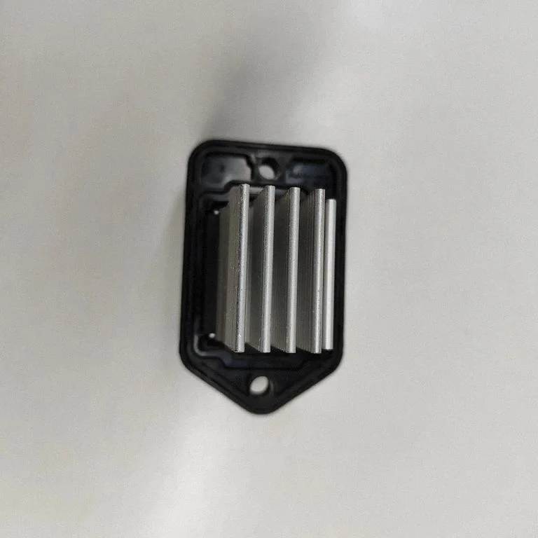 Salongipuhuri takisti – KIA Niro (2022-)