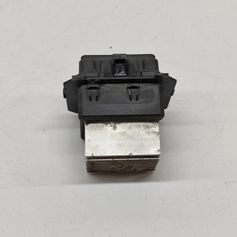 Krāsniņas ventilatora rezistors (reostats) T1033613FB