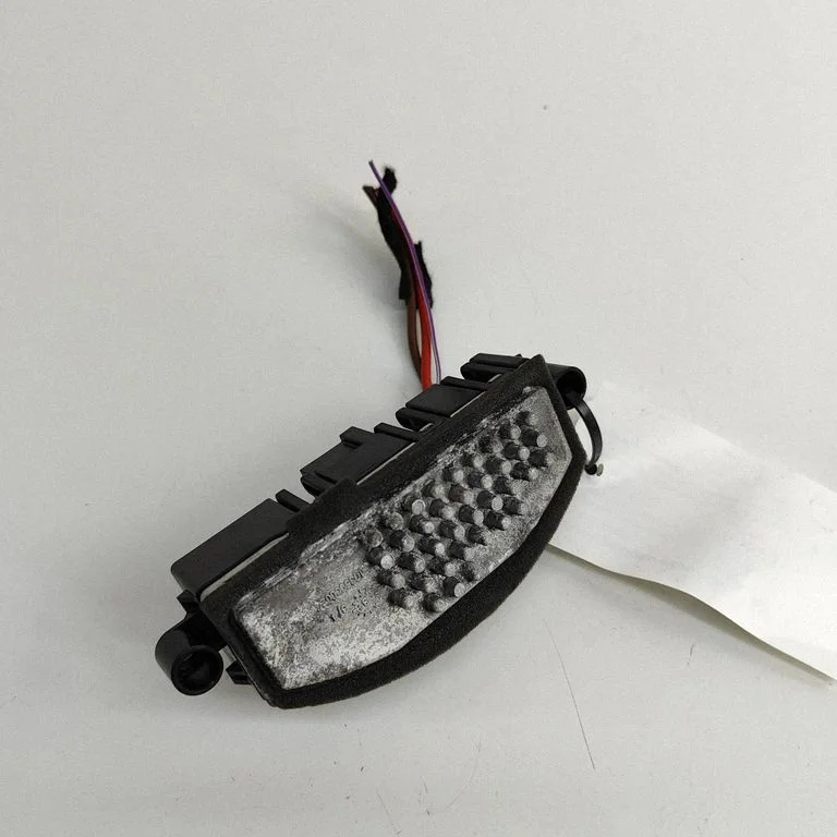 Krāsniņas ventilatora rezistors (reostats) 1035900023