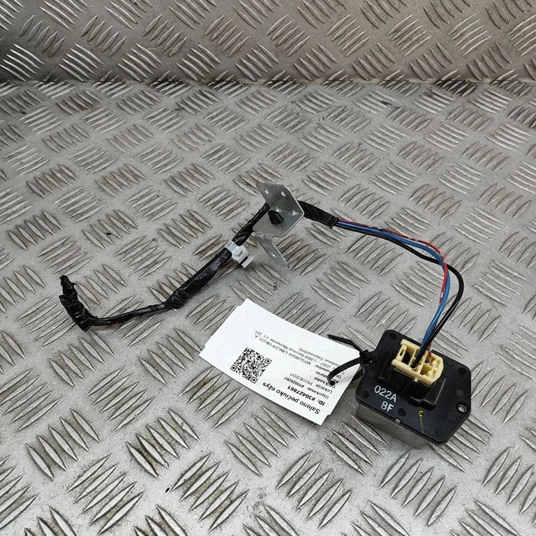 Krāsniņas ventilatora rezistors (reostats) 022A8F