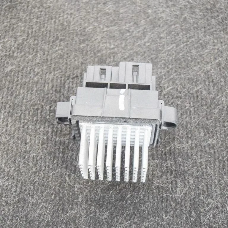 Heater blower motor/fan resistor – Opel Mokka X (2016-2019)