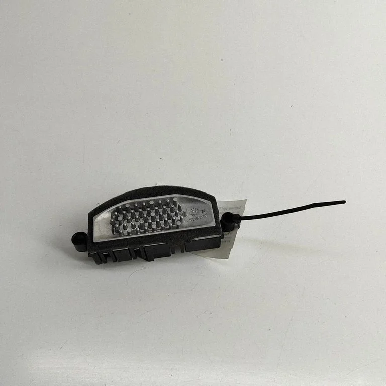 Heater blower motor/fan resistor F011500152