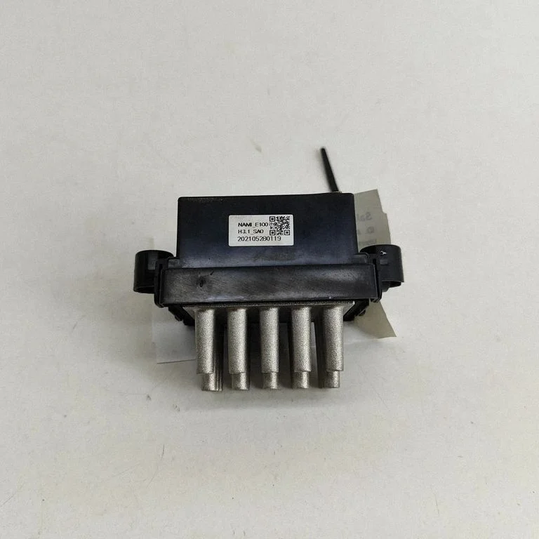 Krāsniņas ventilatora rezistors (reostats) 6912739000