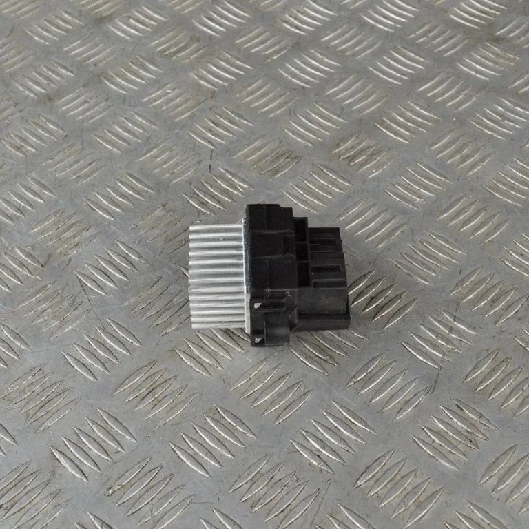 Krāsniņas ventilatora rezistors (reostats) 13503201F011500056 – Opel Insignia A (2008-2017)
