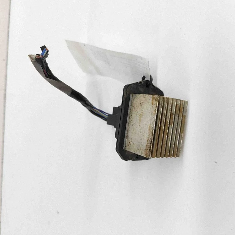 Krāsniņas ventilatora rezistors (reostats) L20661B15A