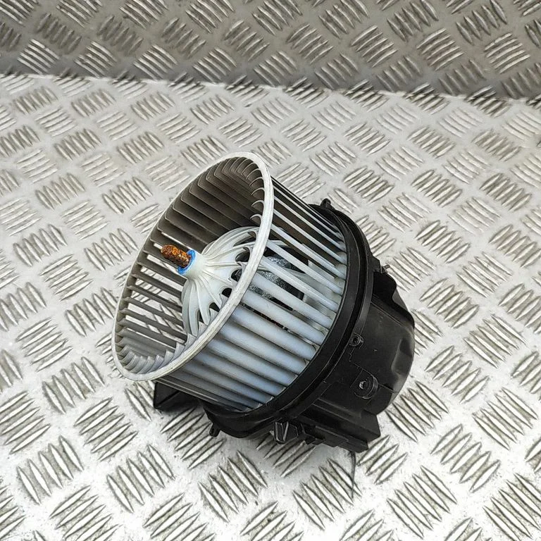Krāsniņas ventilators/pūtējs 99157392201