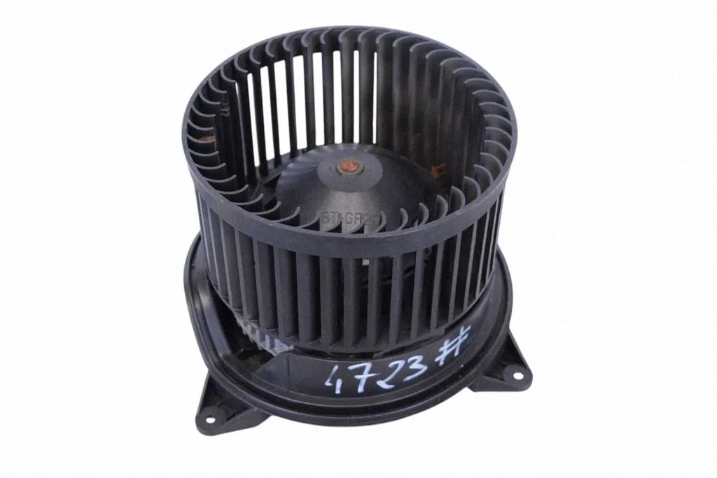 Krāsniņas ventilators/pūtējs 1S7H18456BD