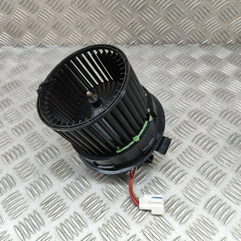Dmuchawa nawiewu T73641C