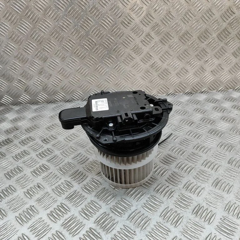 Heater fan/blower 8710302740