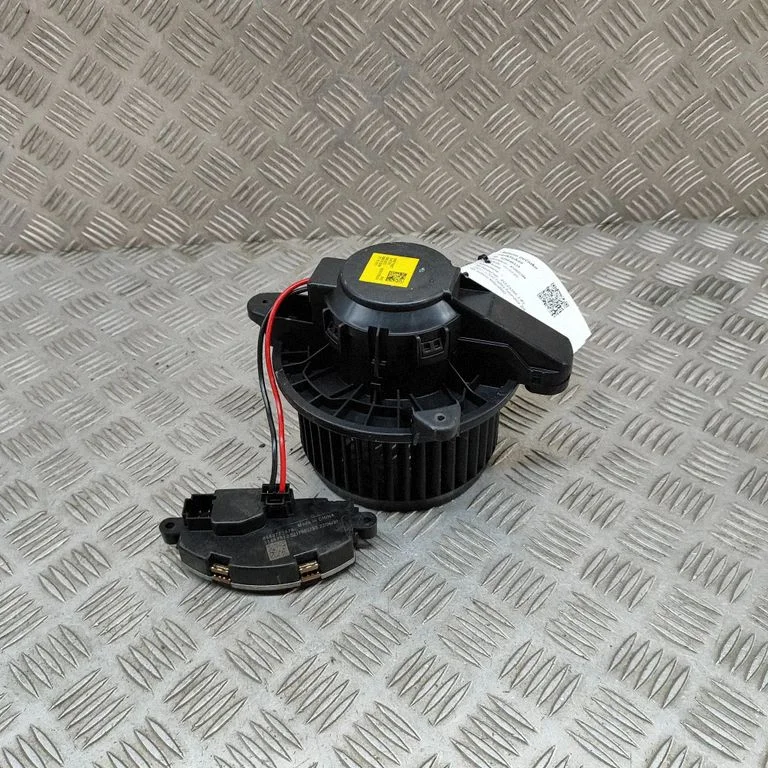 Krāsniņas ventilators/pūtējs 31694761