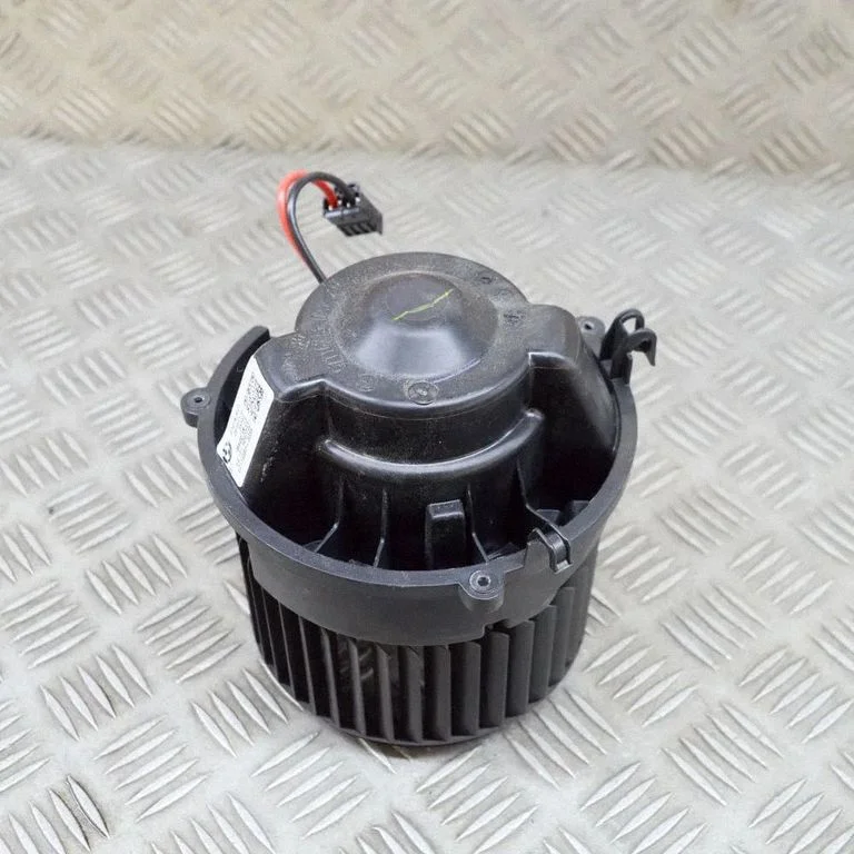 Krāsniņas ventilators/pūtējs CZ1163602036