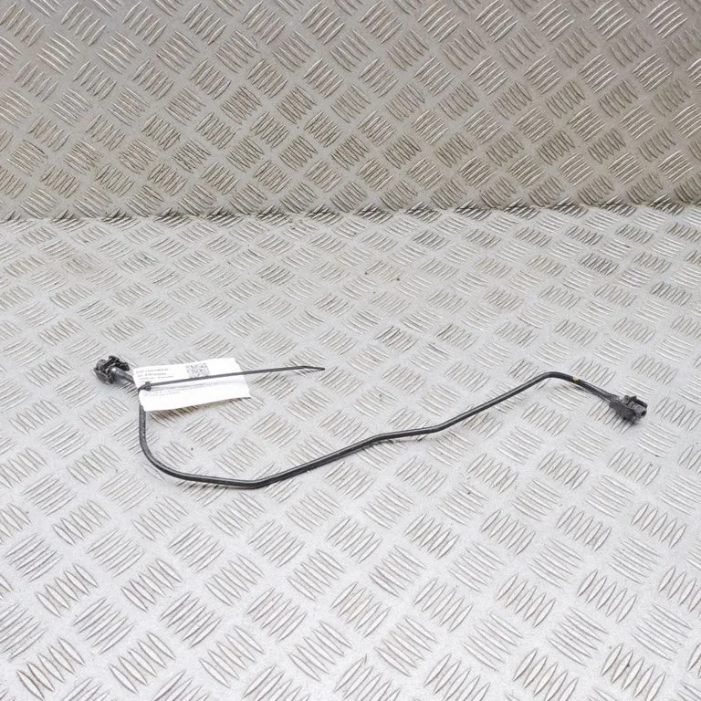Variklio aušinimo vamzdelis (-ai)/ žarna (-os)