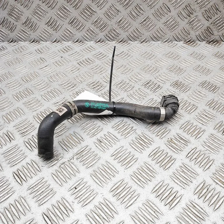 Mootori jahutusvedeliku toru / voolik 8088928
