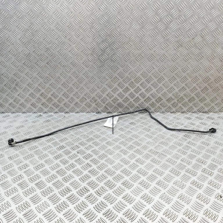 Variklio aušinimo vamzdelis (-ai)/ žarna (-os)