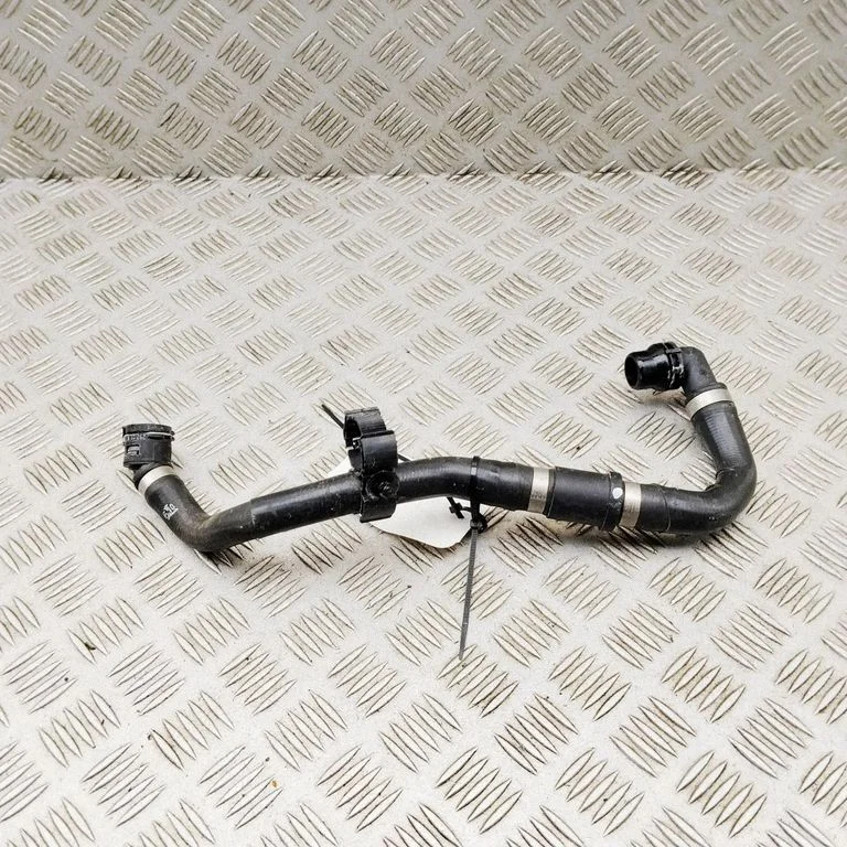 Engine coolant pipe/hose 5A1C391