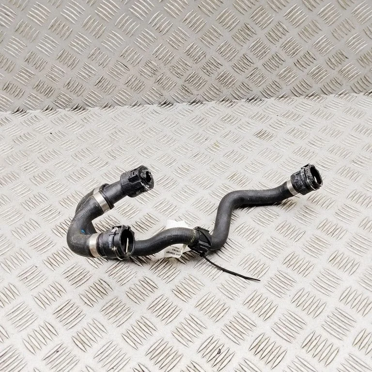 Engine coolant pipe/hose 8477901