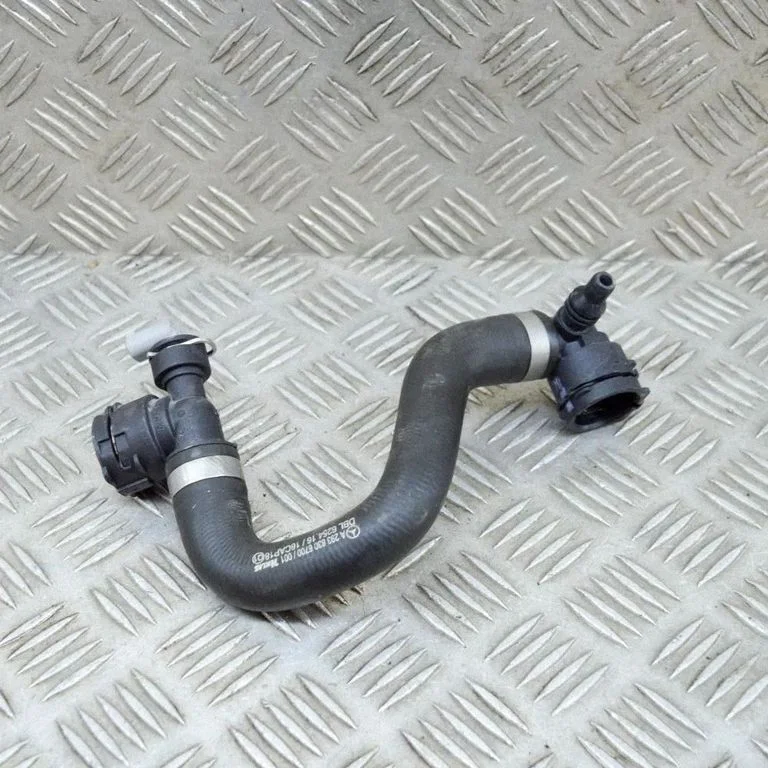 Motora dzesēšanas caurule (-es)/šļūtene (-es) A2938306700