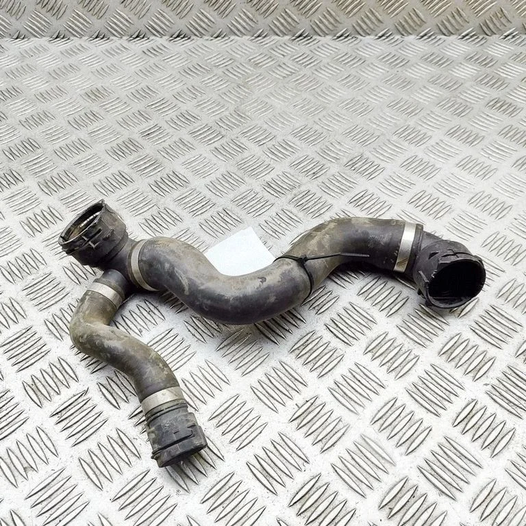 Engine coolant pipe/hose A2055018301