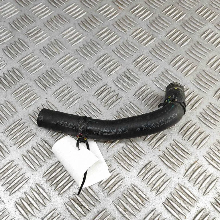 Engine coolant pipe/hose SC2E81015402