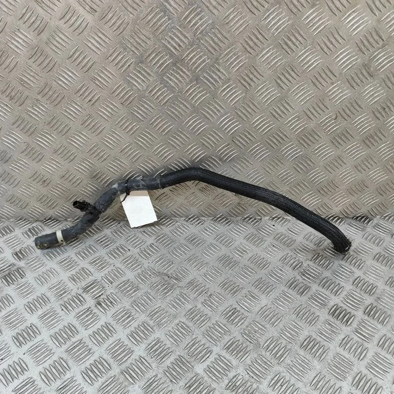 Motora dzesēšanas caurule (-es)/šļūtene (-es) 872090R420
