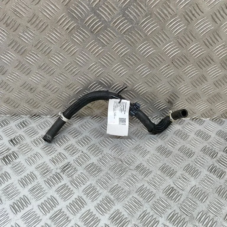 Motora dzesēšanas caurule (-es)/šļūtene (-es) 872450R350