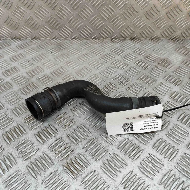 Engine coolant pipe/hose 8W0122101H