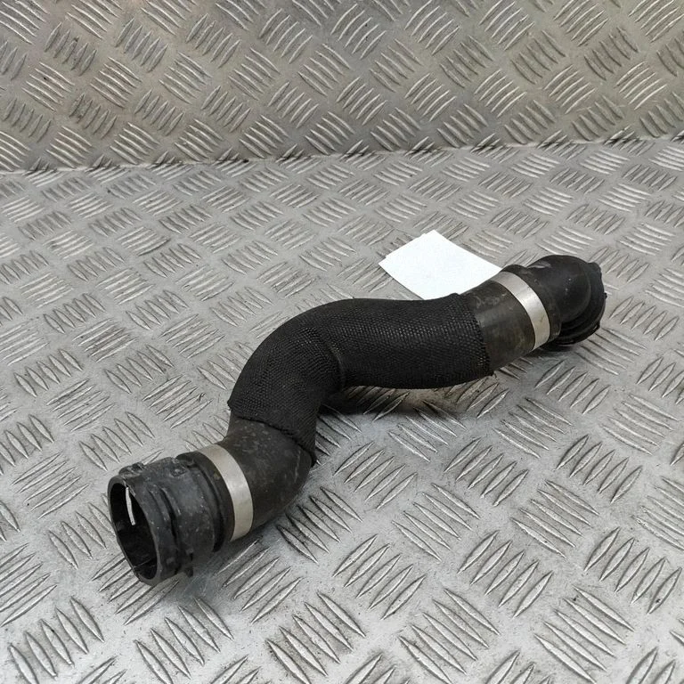 Mootori jahutusvedeliku toru / voolik 4M0122101CL – Audi Q7 4M (2015-)