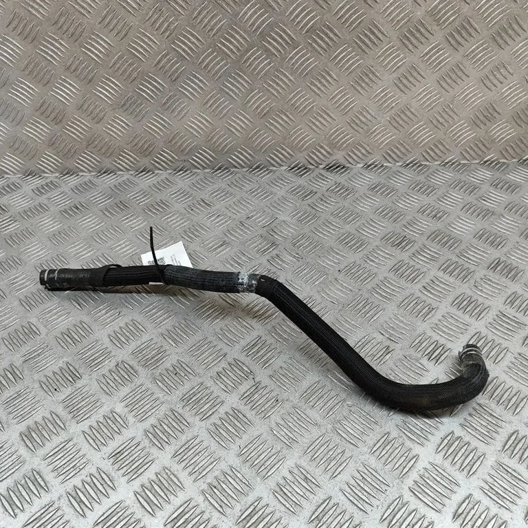 Mootori jahutusvedeliku toru / voolik 670004136 – Maserati Ghibli (2013-)