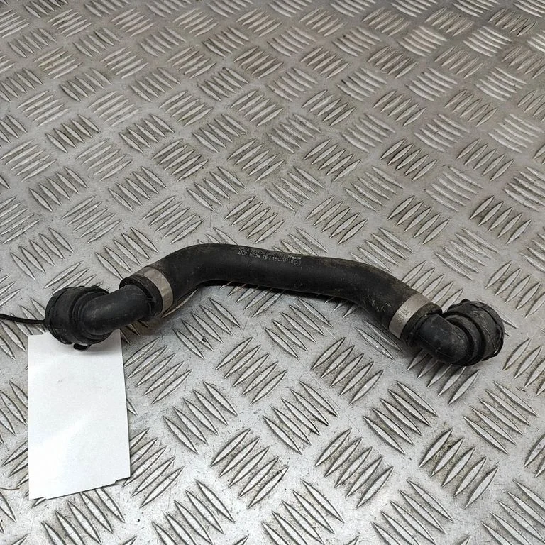 Motora dzesēšanas caurule (-es)/šļūtene (-es) A2938306800