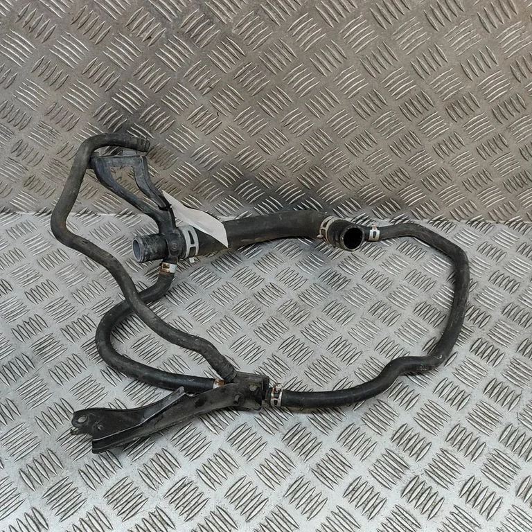 Motora dzesēšanas caurule (-es)/šļūtene (-es) 162810T050