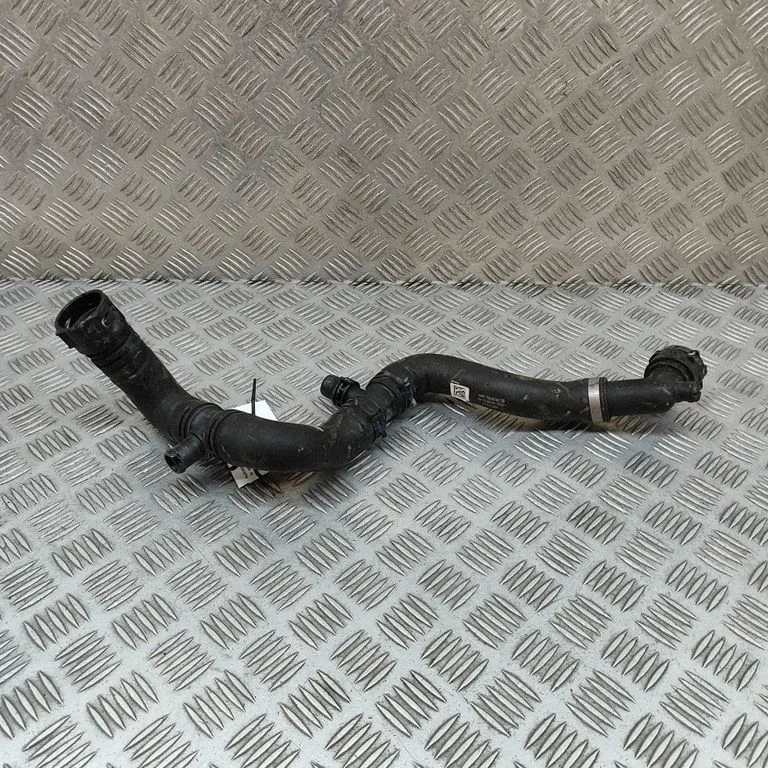 Motora dzesēšanas caurule (-es)/šļūtene (-es) 80A122055CH