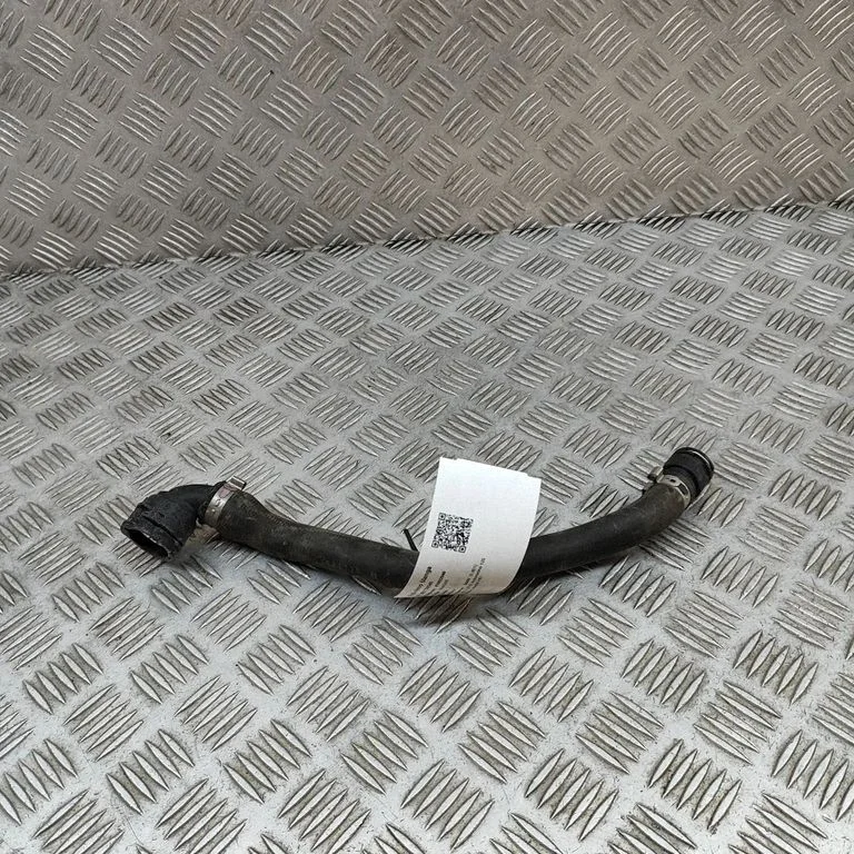Engine coolant pipe/hose 9292730