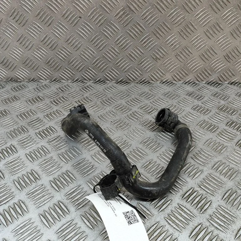Engine coolant pipe/hose 8475141