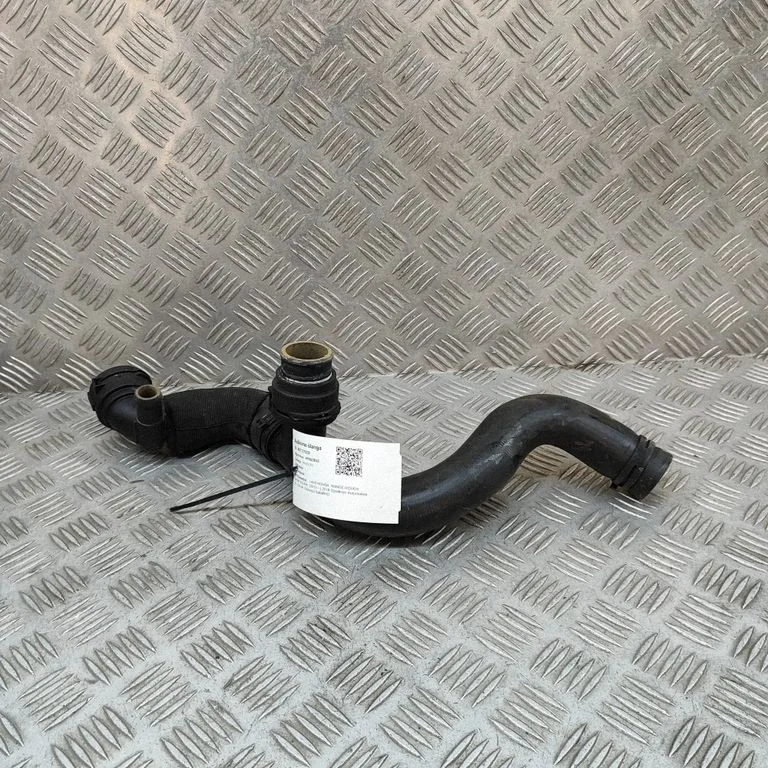 Motora dzesēšanas caurule (-es)/šļūtene (-es) HPLA8260DB