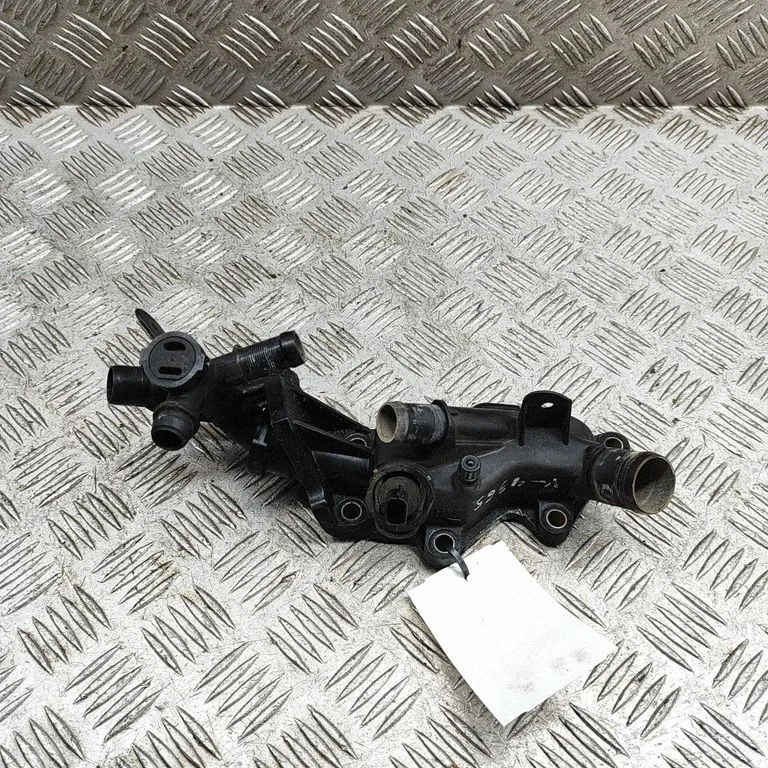 Przewody układu chłodzenia silnika 110606217R – Renault Captur (2013-2020)