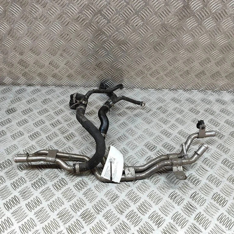 Mootori jahutusvedeliku toru / voolik 670154648 – Maserati Ghibli (2013-)
