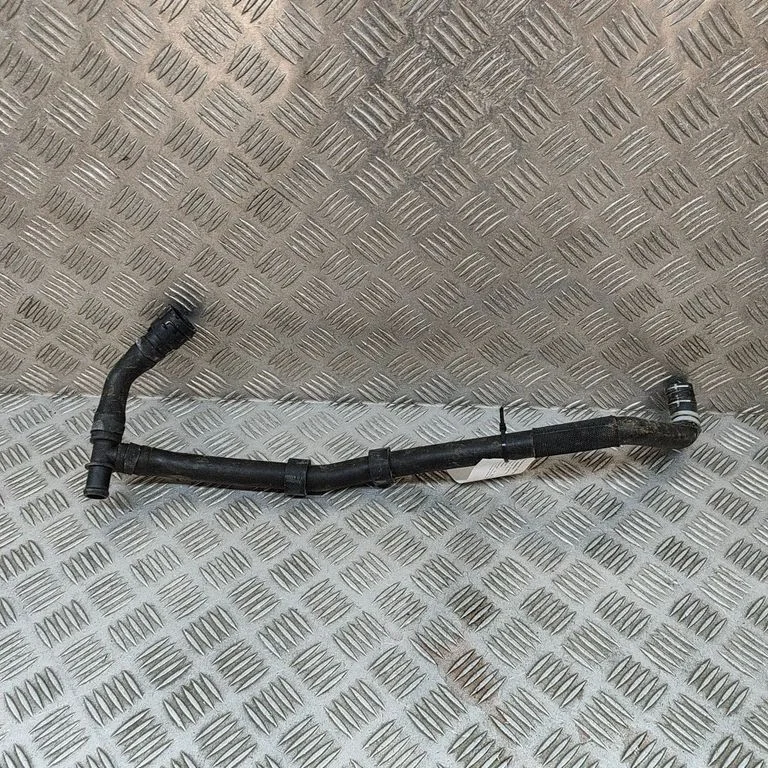 Engine coolant pipe/hose 5QF820507C