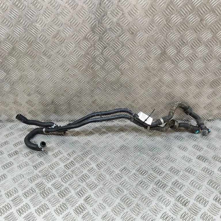 Motora dzesēšanas caurule (-es)/šļūtene (-es) 31686993