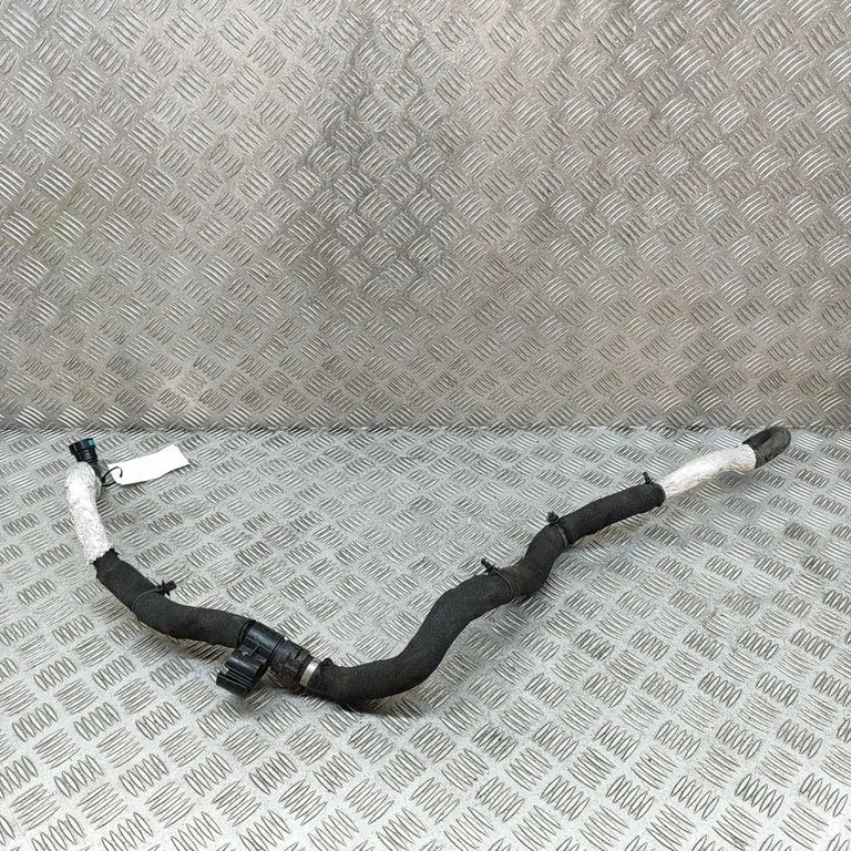Motora dzesēšanas caurule (-es)/šļūtene (-es) 32339719