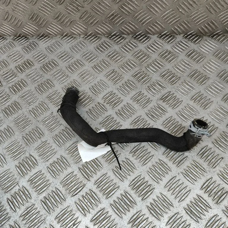 Engine coolant pipe/hose – Porsche Taycan 9J1 (2019-)