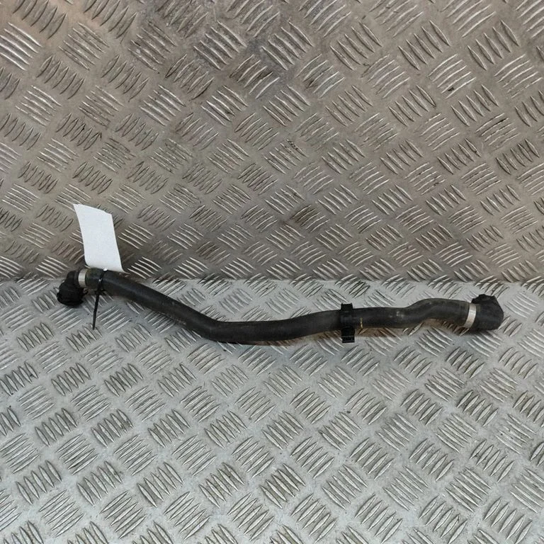 Engine coolant pipe/hose – BMW 4 Series F32 F33 (2013-2020)