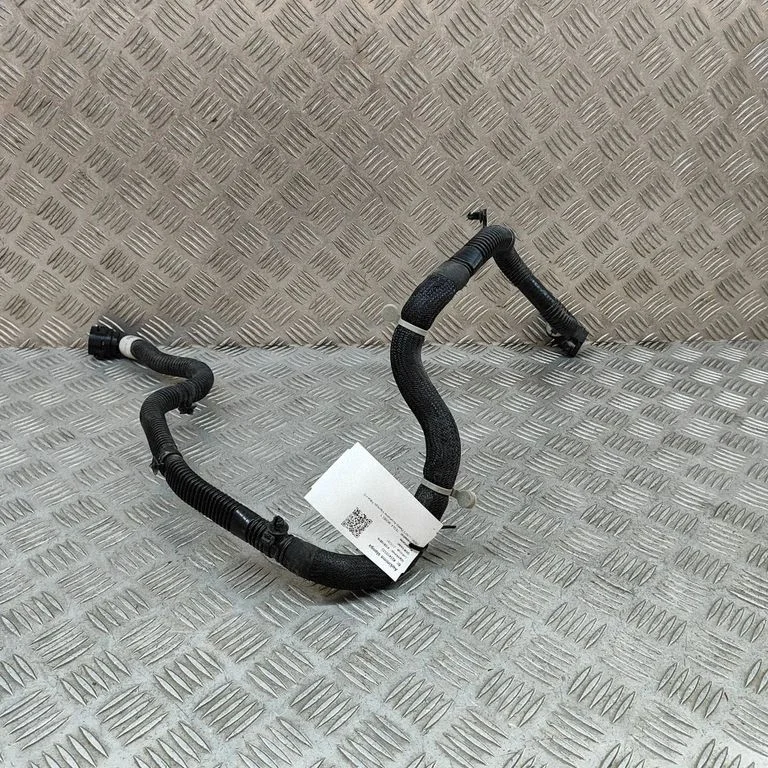 Engine coolant pipe/hose – Tesla Model Y (2020-)