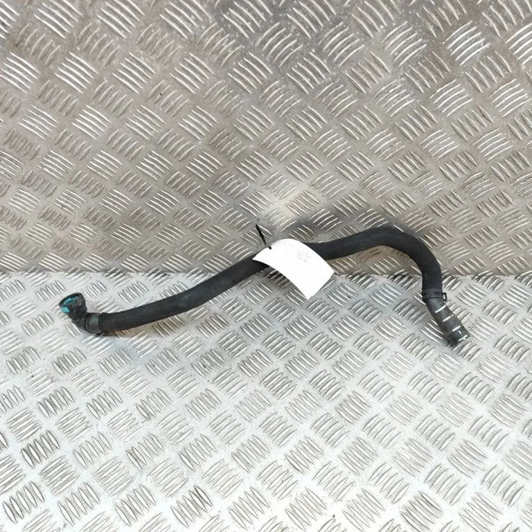 Engine coolant pipe/hose – Land Rover Discovery Sport (2014-)