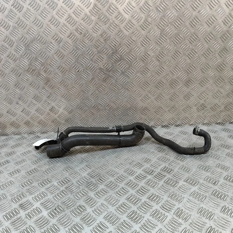 Engine coolant pipe/hose – Land Rover Range Rover Sport L494 (2013-)