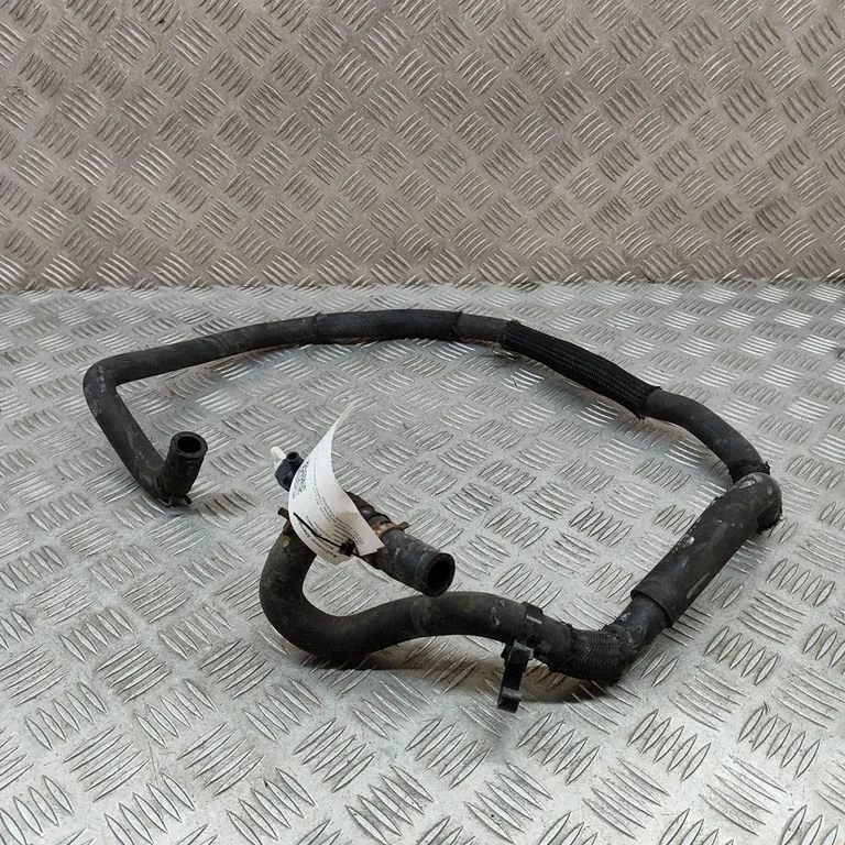 Engine coolant pipe/hose G922H48030