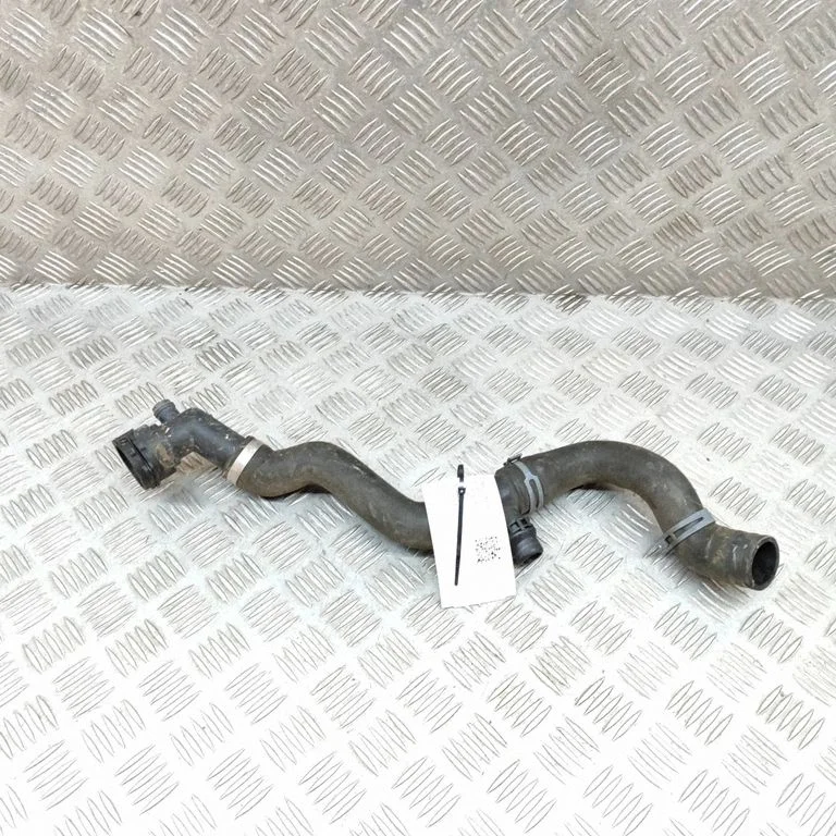 Motora dzesēšanas caurule (-es)/šļūtene (-es) 80A122055CQ