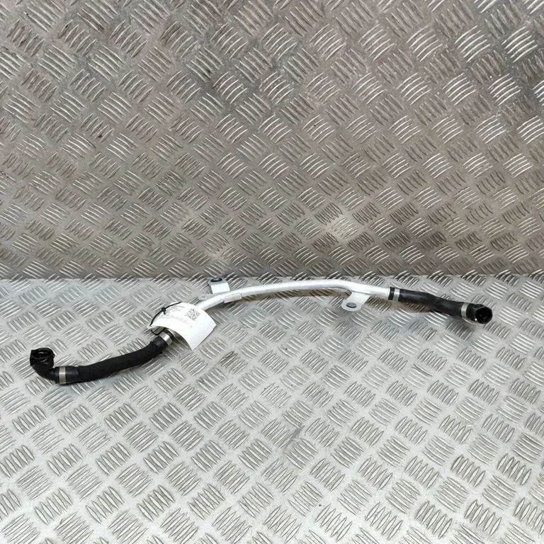 Motora dzesēšanas caurule (-es)/šļūtene (-es) 8597295