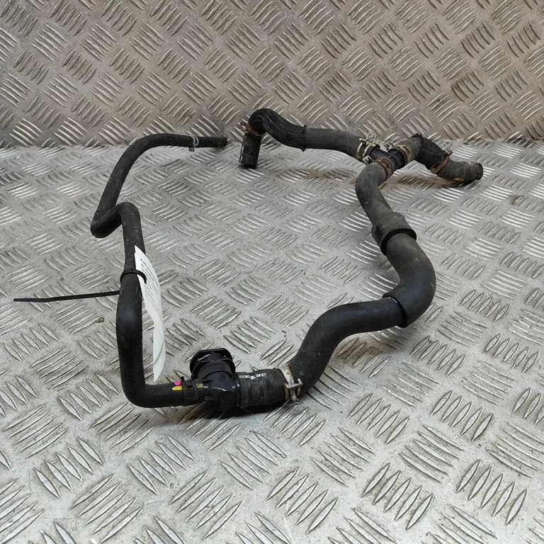 Engine coolant pipe/hose G922C48011